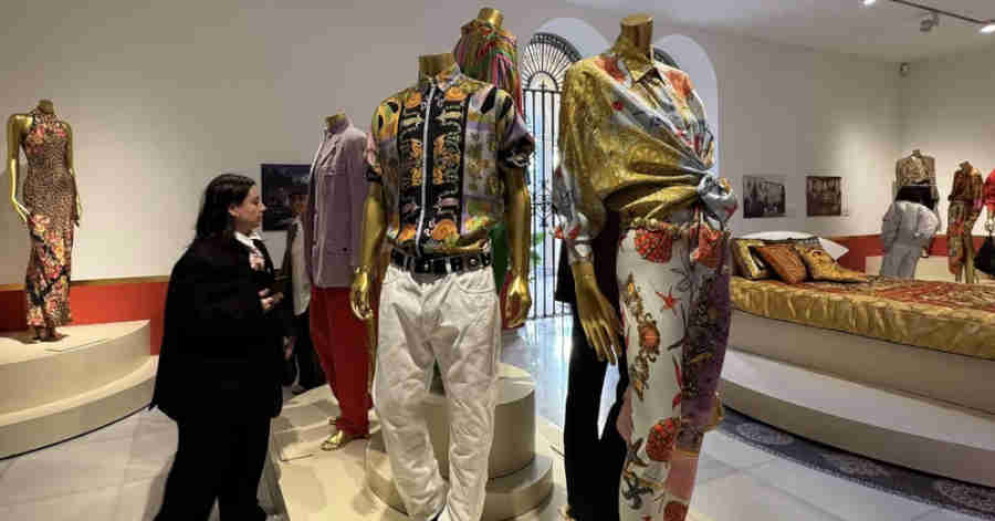 Expo Versace Centro Fundación Unicaja Málaga