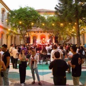 RED FRIDAY Mercadillo nocturno de La Térmica Málaga