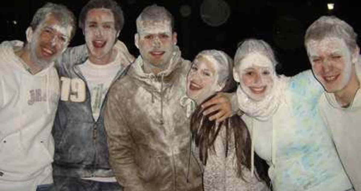 carnaval de la harina alozaina malaga