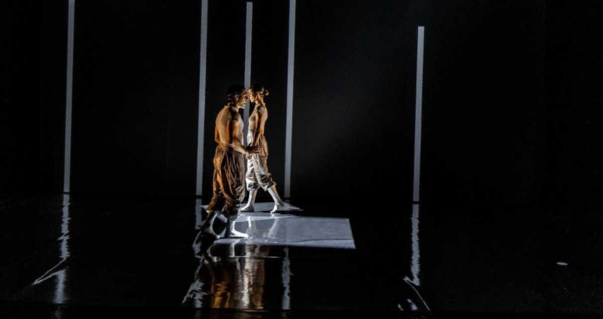 AZUL BOSQUE TEATRO CANOVAS