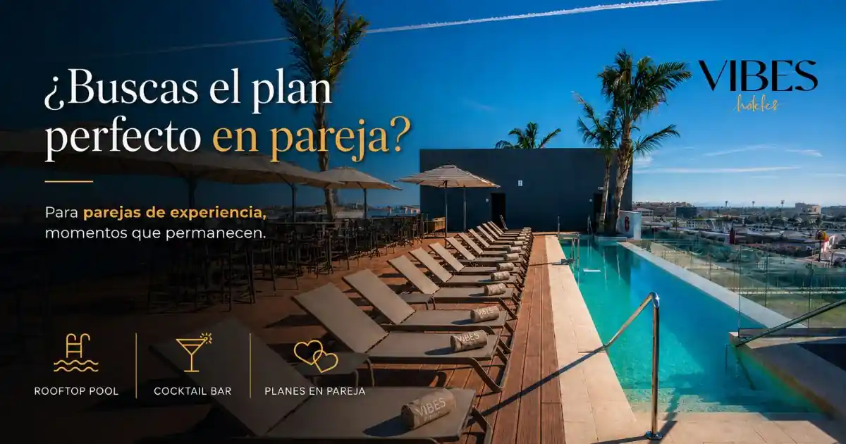 terraza Hotel vibes Málaga Rooftop especial planes en parejas